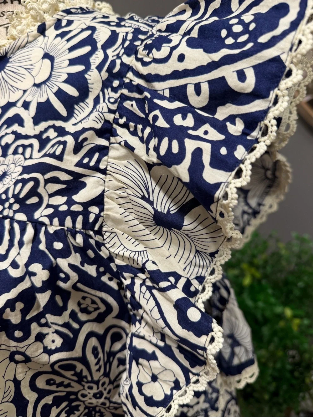 Umgee Navy and Cream Floral Lace-Trim Blouse - Picture 7 of 16
